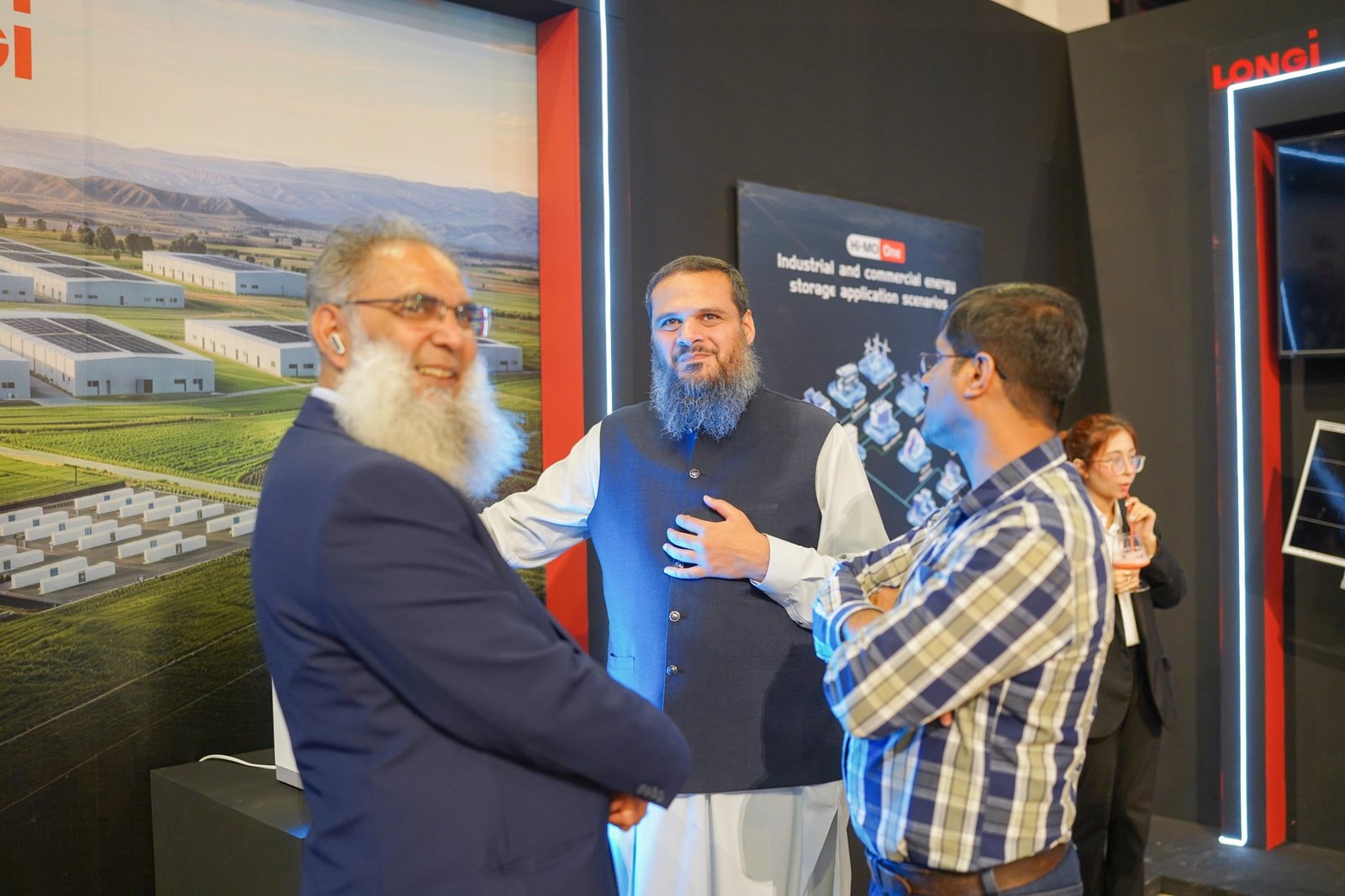 Saigal Solar team at LONGi Solar Pakistan annual event 2026